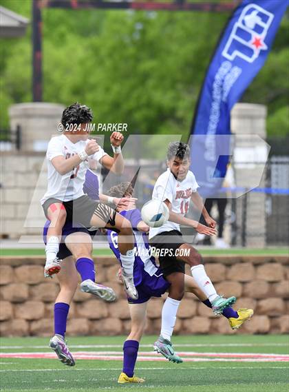 Thumbnail 1 in Boerne vs. Kilgore (UIL 4A Soccer Semifinal) photogallery.