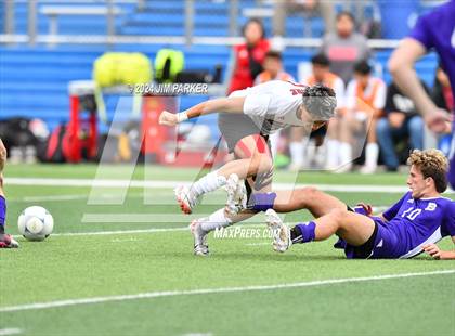 Thumbnail 3 in Boerne vs. Kilgore (UIL 4A Soccer Semifinal) photogallery.