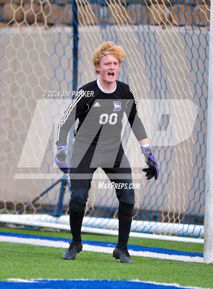 Thumbnail 3 in Boerne vs. Kilgore (UIL 4A Soccer Semifinal) photogallery.