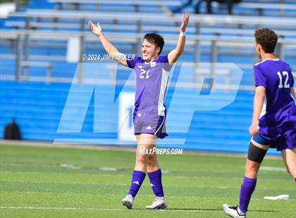 Thumbnail 2 in Boerne vs. Kilgore (UIL 4A Soccer Semifinal) photogallery.