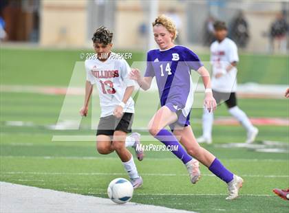 Thumbnail 3 in Boerne vs. Kilgore (UIL 4A Soccer Semifinal) photogallery.