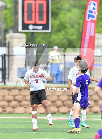 Thumbnail 2 in Boerne vs. Kilgore (UIL 4A Soccer Semifinal) photogallery.