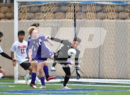 Thumbnail 2 in Boerne vs. Kilgore (UIL 4A Soccer Semifinal) photogallery.