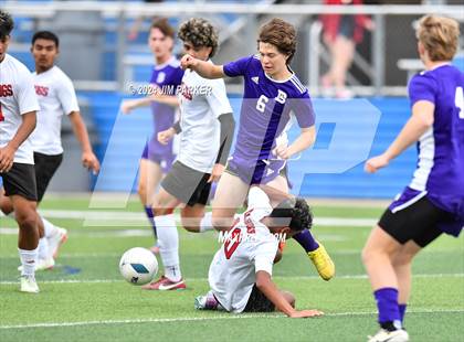Thumbnail 2 in Boerne vs. Kilgore (UIL 4A Soccer Semifinal) photogallery.