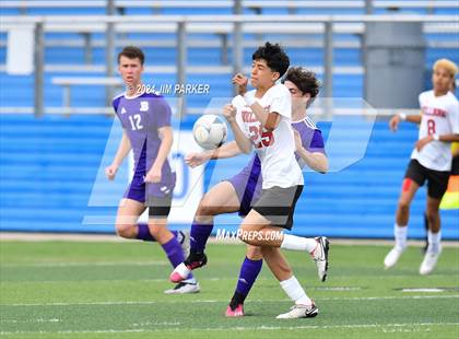 Thumbnail 1 in Boerne vs. Kilgore (UIL 4A Soccer Semifinal) photogallery.