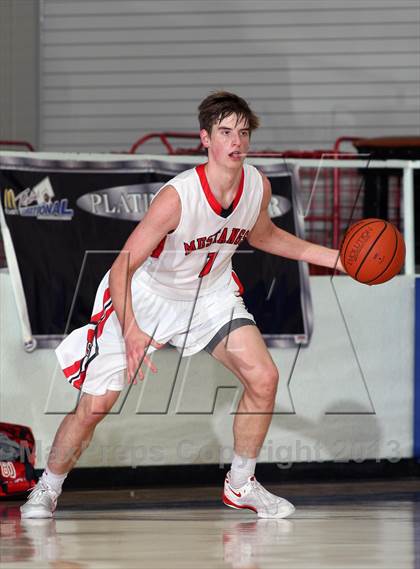 Thumbnail 2 in Sam Rayburn vs. Memorial (McDonald's Texas Invitational) photogallery.