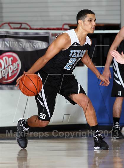 Thumbnail 2 in Sam Rayburn vs. Memorial (McDonald's Texas Invitational) photogallery.