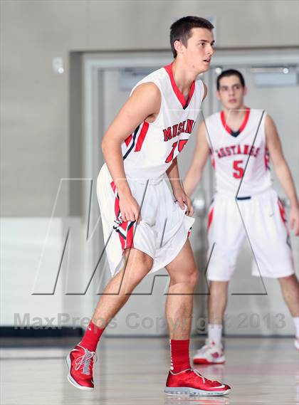 Thumbnail 1 in Sam Rayburn vs. Memorial (McDonald's Texas Invitational) photogallery.