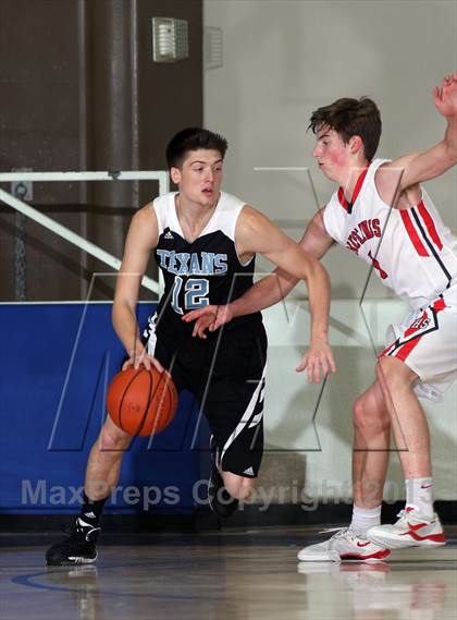 Thumbnail 2 in Sam Rayburn vs. Memorial (McDonald's Texas Invitational) photogallery.