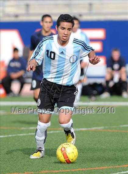 Thumbnail 2 in Agoura vs. El Camino Real (Crespi-Harvard Westlake Tournament) photogallery.