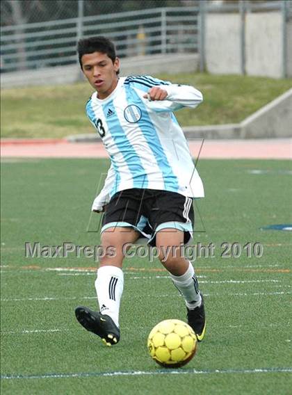 Thumbnail 2 in Agoura vs. El Camino Real (Crespi-Harvard Westlake Tournament) photogallery.