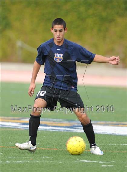 Thumbnail 2 in Agoura vs. El Camino Real (Crespi-Harvard Westlake Tournament) photogallery.