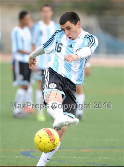 Thumbnail 2 in Agoura vs. El Camino Real (Crespi-Harvard Westlake Tournament) photogallery.