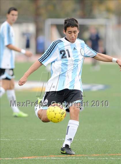 Thumbnail 1 in Agoura vs. El Camino Real (Crespi-Harvard Westlake Tournament) photogallery.