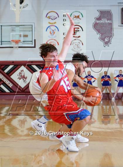 Thumbnail 3 in Woodlawn vs Christopher (Sesser-Valier Holiday Tournament) photogallery.