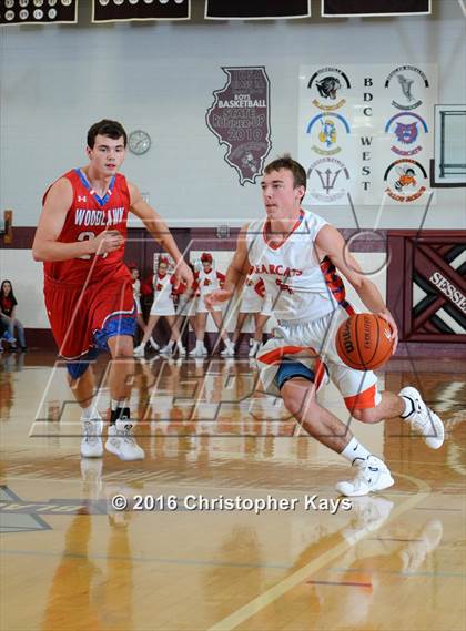 Thumbnail 2 in Woodlawn vs Christopher (Sesser-Valier Holiday Tournament) photogallery.