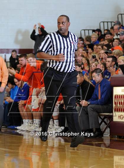 Thumbnail 1 in Woodlawn vs Christopher (Sesser-Valier Holiday Tournament) photogallery.