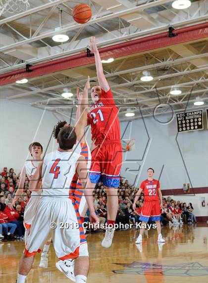 Thumbnail 2 in Woodlawn vs Christopher (Sesser-Valier Holiday Tournament) photogallery.