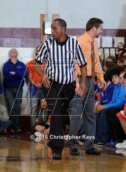Thumbnail 1 in Woodlawn vs Christopher (Sesser-Valier Holiday Tournament) photogallery.