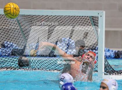 Thumbnail 3 in Point Loma vs. Rancho Bernardo (18th Annual Draz Memorial Classic) photogallery.