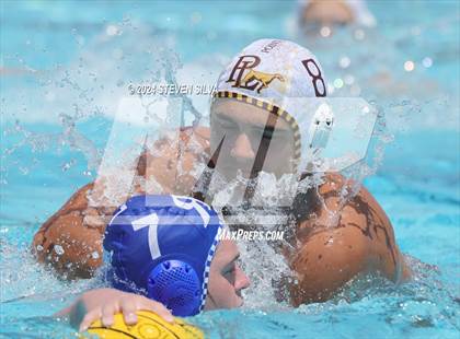 Thumbnail 2 in Point Loma vs. Rancho Bernardo (18th Annual Draz Memorial Classic) photogallery.