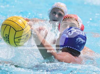 Thumbnail 1 in Point Loma vs. Rancho Bernardo (18th Annual Draz Memorial Classic) photogallery.