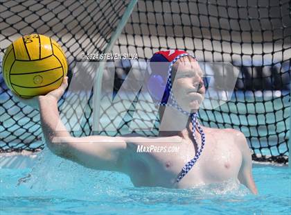 Thumbnail 2 in Point Loma vs. Rancho Bernardo (18th Annual Draz Memorial Classic) photogallery.