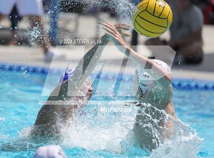 Thumbnail 3 in Point Loma vs. Rancho Bernardo (18th Annual Draz Memorial Classic) photogallery.