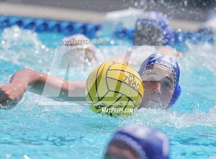 Thumbnail 2 in Point Loma vs. Rancho Bernardo (18th Annual Draz Memorial Classic) photogallery.