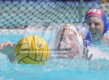 Thumbnail 3 in Point Loma vs. Rancho Bernardo (18th Annual Draz Memorial Classic) photogallery.