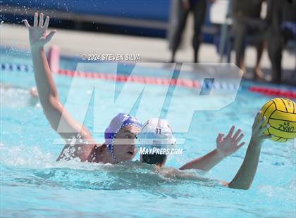 Thumbnail 3 in Point Loma vs. Rancho Bernardo (18th Annual Draz Memorial Classic) photogallery.