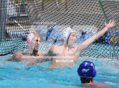 Thumbnail 3 in Point Loma vs. Rancho Bernardo (18th Annual Draz Memorial Classic) photogallery.