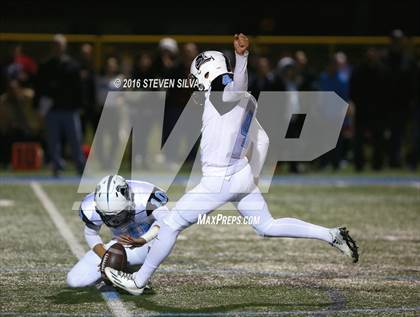 Thumbnail 2 in Arroyo vs. La Jolla Country Day (CIF SoCal Regional Division 5-A Final) photogallery.