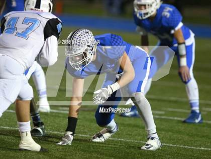 Thumbnail 2 in Arroyo vs. La Jolla Country Day (CIF SoCal Regional Division 5-A Final) photogallery.