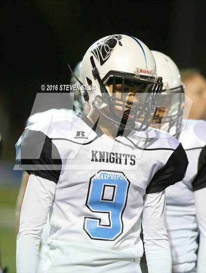Thumbnail 1 in Arroyo vs. La Jolla Country Day (CIF SoCal Regional Division 5-A Final) photogallery.
