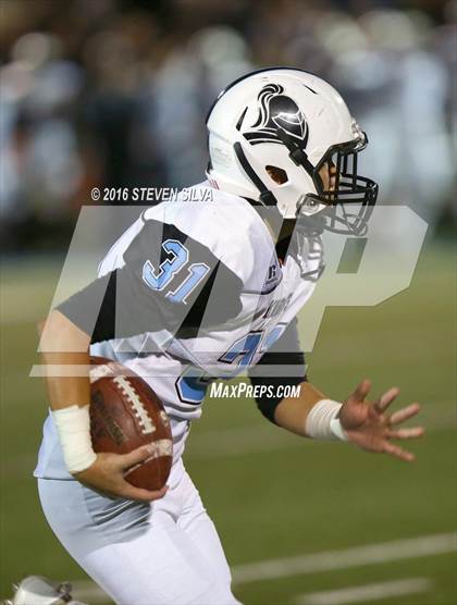 Thumbnail 2 in Arroyo vs. La Jolla Country Day (CIF SoCal Regional Division 5-A Final) photogallery.