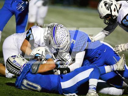 Thumbnail 3 in Arroyo vs. La Jolla Country Day (CIF SoCal Regional Division 5-A Final) photogallery.