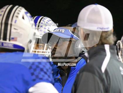 Thumbnail 3 in Arroyo vs. La Jolla Country Day (CIF SoCal Regional Division 5-A Final) photogallery.