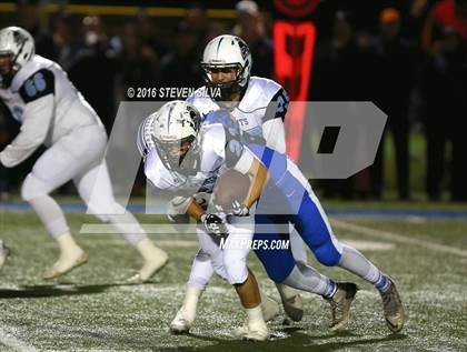 Thumbnail 1 in Arroyo vs. La Jolla Country Day (CIF SoCal Regional Division 5-A Final) photogallery.