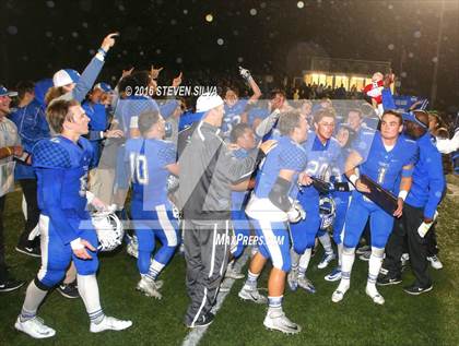 Thumbnail 2 in Arroyo vs. La Jolla Country Day (CIF SoCal Regional Division 5-A Final) photogallery.