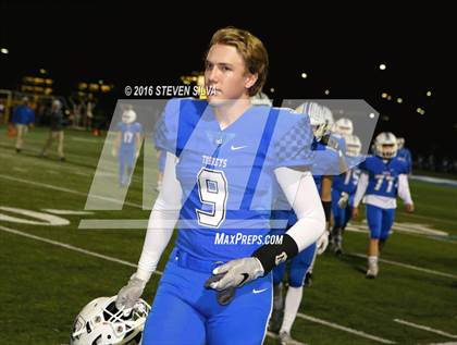 Thumbnail 1 in Arroyo vs. La Jolla Country Day (CIF SoCal Regional Division 5-A Final) photogallery.