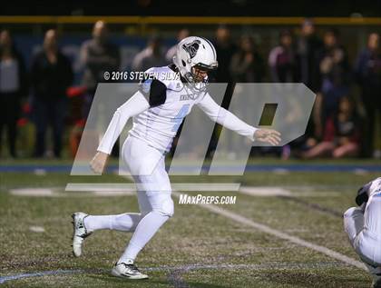 Thumbnail 2 in Arroyo vs. La Jolla Country Day (CIF SoCal Regional Division 5-A Final) photogallery.