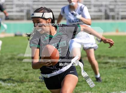Thumbnail 3 in Venice vs Eagle Rock photogallery.