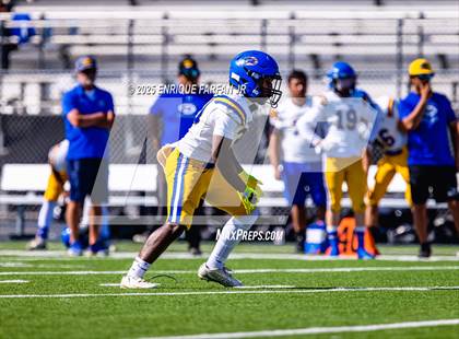 Thumbnail 3 in JV: Serrano @ Los Osos photogallery.