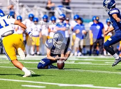 Thumbnail 1 in JV: Serrano @ Los Osos photogallery.