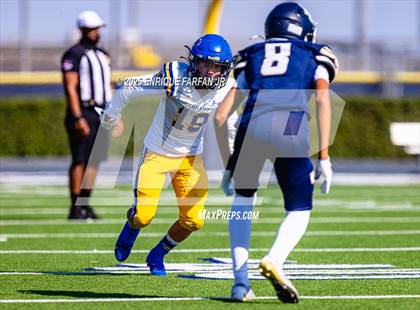 Thumbnail 1 in JV: Serrano @ Los Osos photogallery.