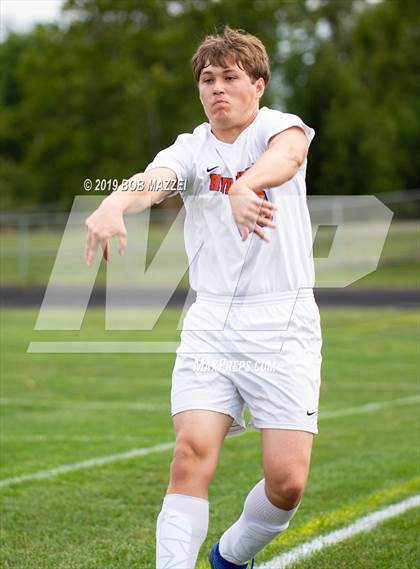 Thumbnail 3 in Burrell vs. Armstrong photogallery.