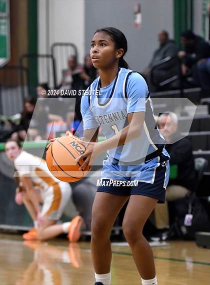 Thumbnail 2 in Centennial vs. Clovis West (St. Mary's MLK Showcase) photogallery.