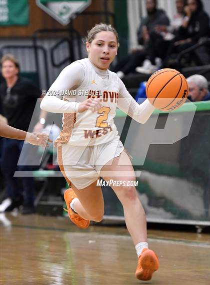 Thumbnail 3 in Centennial vs. Clovis West (St. Mary's MLK Showcase) photogallery.