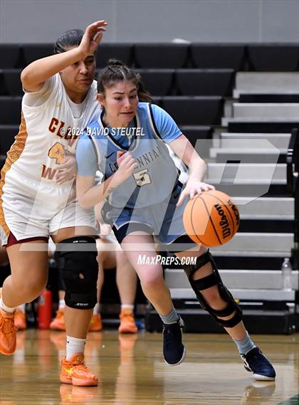 Thumbnail 2 in Centennial vs. Clovis West (St. Mary's MLK Showcase) photogallery.